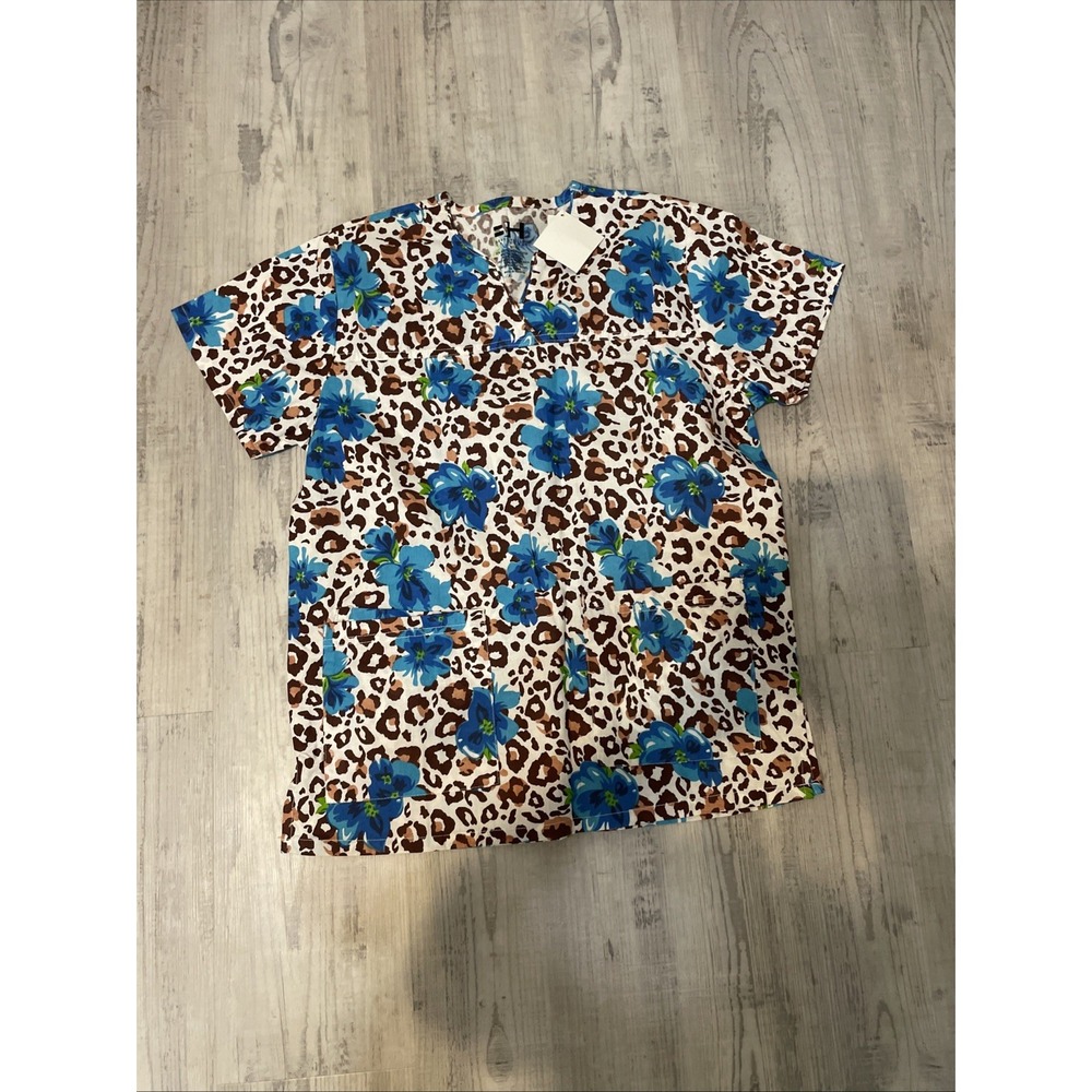 NWT women's Beverly Hills size small scrubs